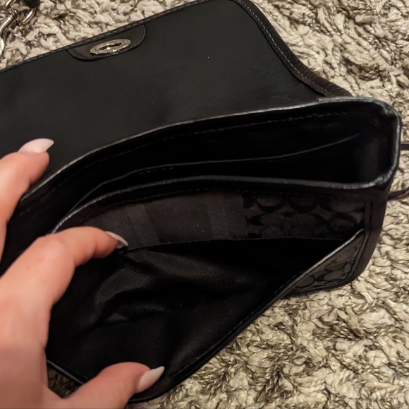 🖤 Coach Legacy Signature Striped Penny Crossbody Bag - Picture 13 of 16